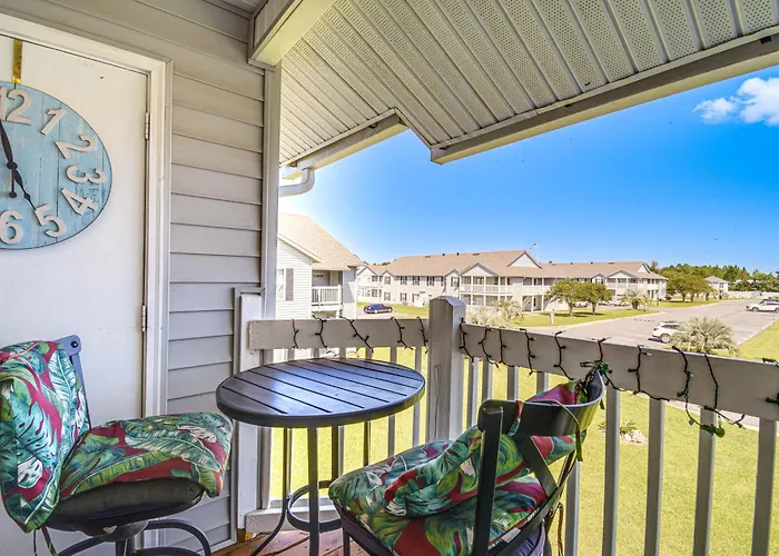 5 Mi To Beach! W/ Pool & Hot Tub * Gulf Shores