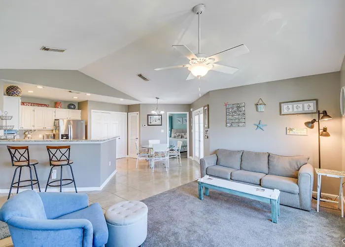 Holiday home 5 Mi To Beach! W/ Pool & Hot Tub *